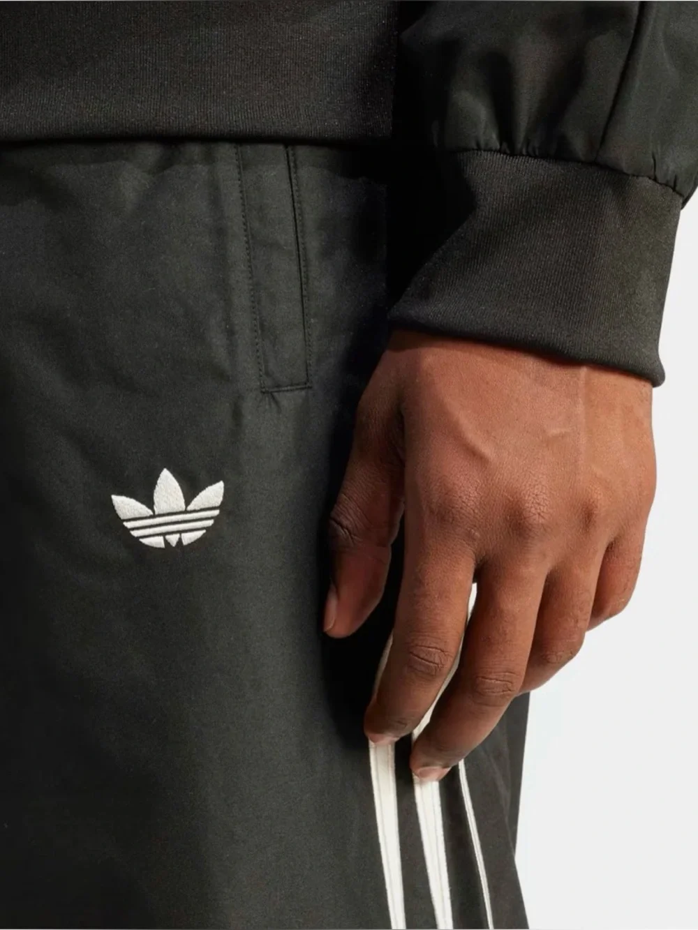 NWT | ADIDAS ATLANTA TRACK PANTS | X-Large
